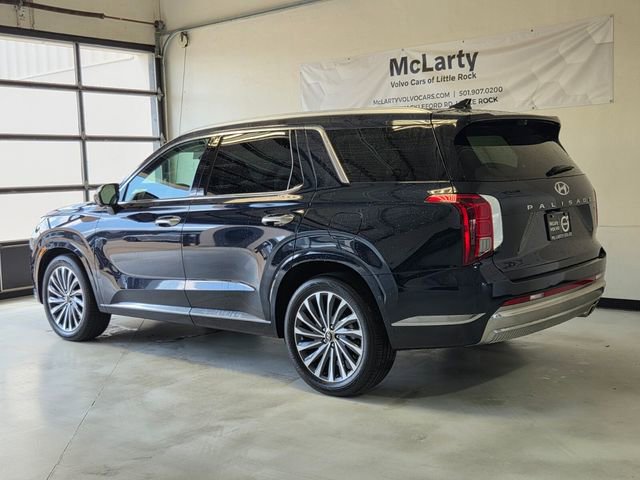 Used 2025 Hyundai Palisade Calligraphy image 3