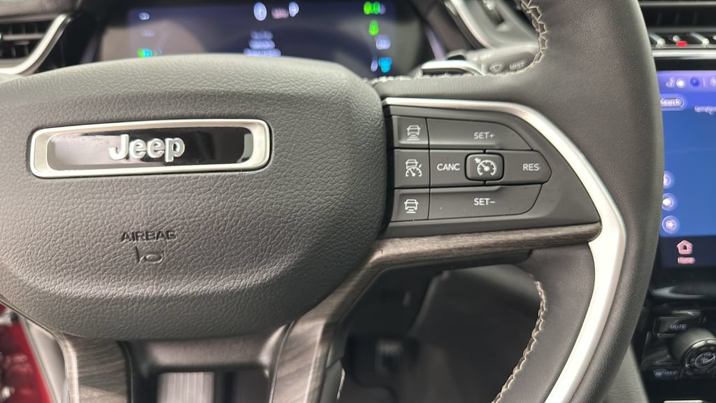 Used 2023 Jeep Grand Cherokee 4WD 4xe image 19