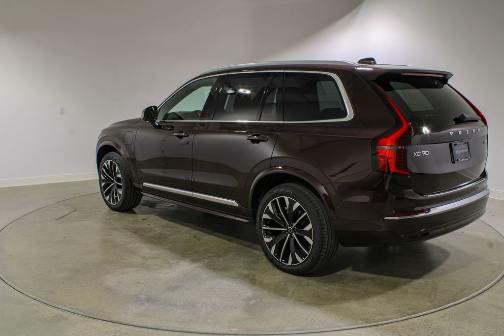 New 2026 Volvo XC90 T8 Ultra w/ Protection Package Premier image 3