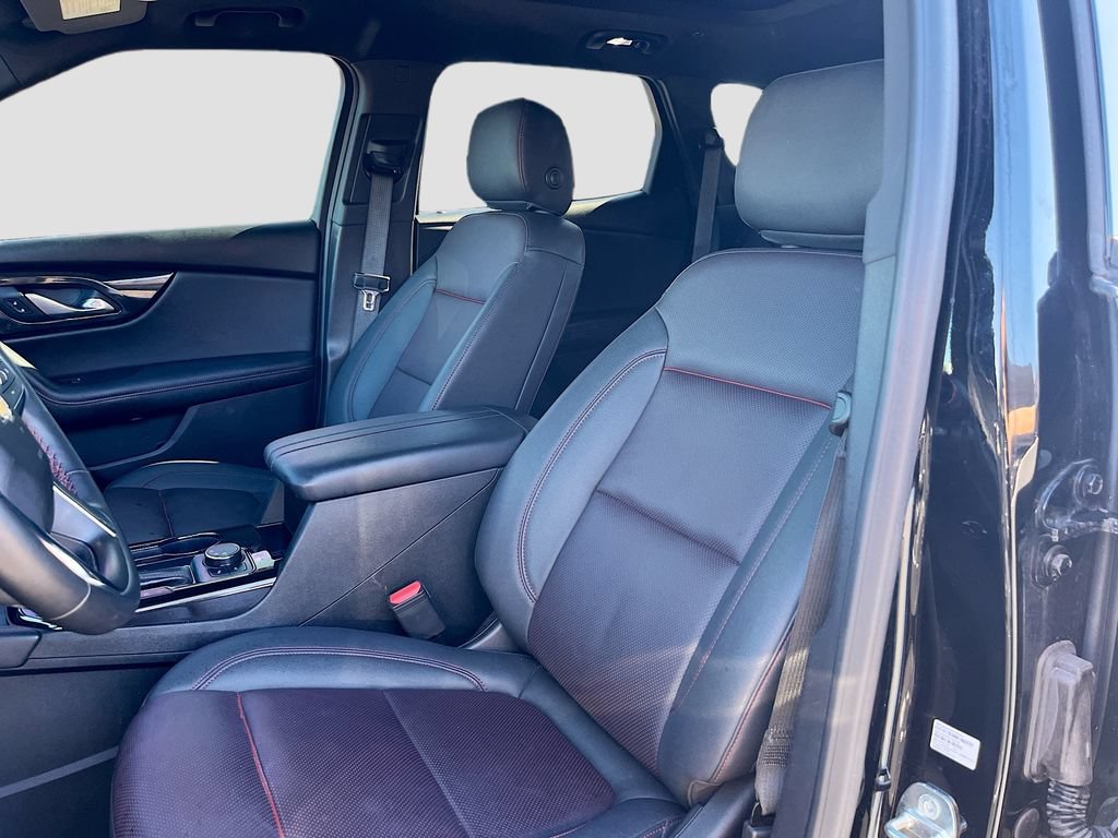 Used 2023 Chevrolet Blazer RS w/ Driver Confidence II Package FWD image 21