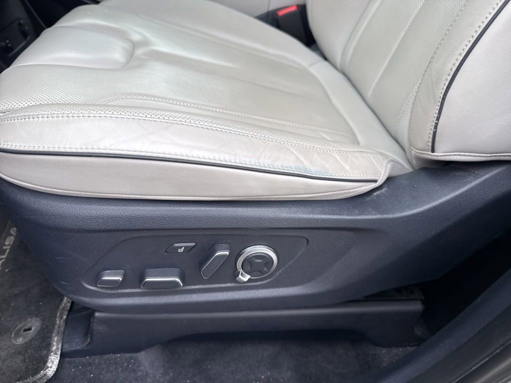 Used 2023 Hyundai Palisade Calligraphy AWD/4WD image 13