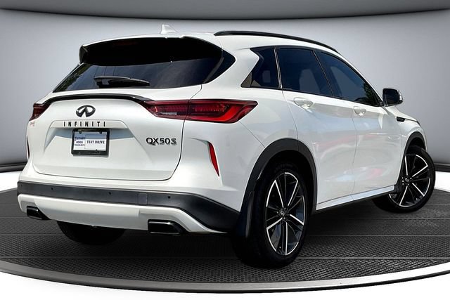 Used 2023 INFINITI QX50 Sport FWD image 5