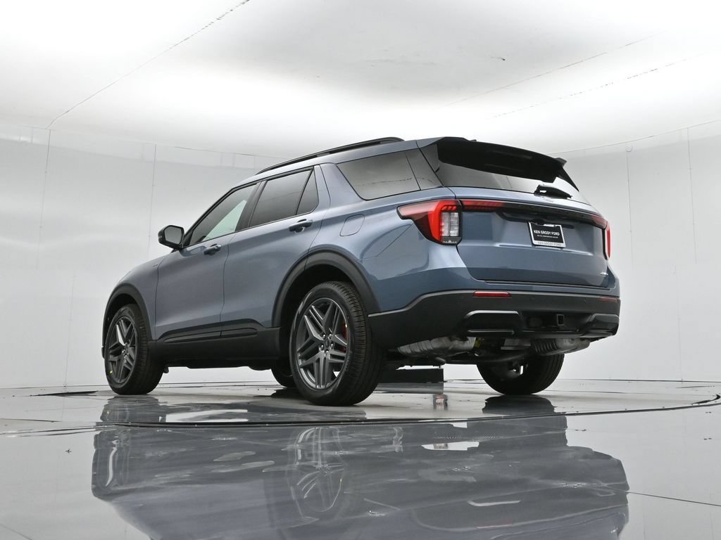 New 2026 Ford Explorer ST-Line w/ ST-Line Street Pack AWD/4WD image 47