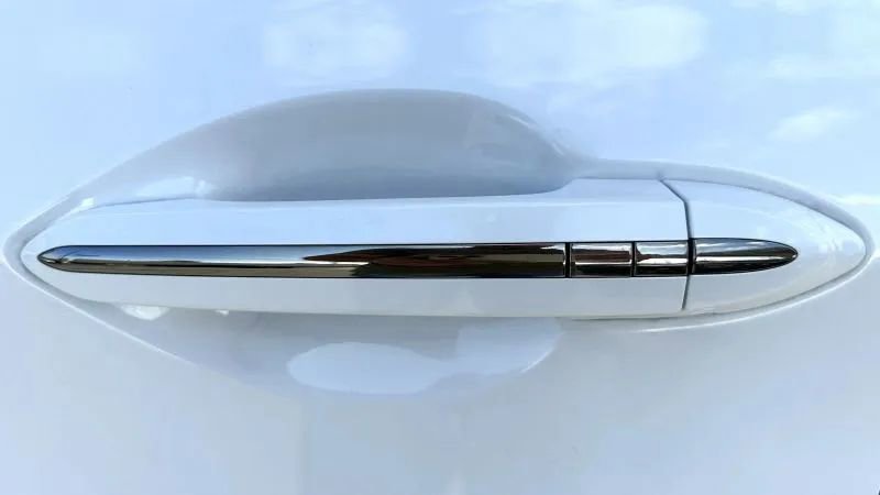 Used 2018 Genesis G80 3.3T Sport image 12