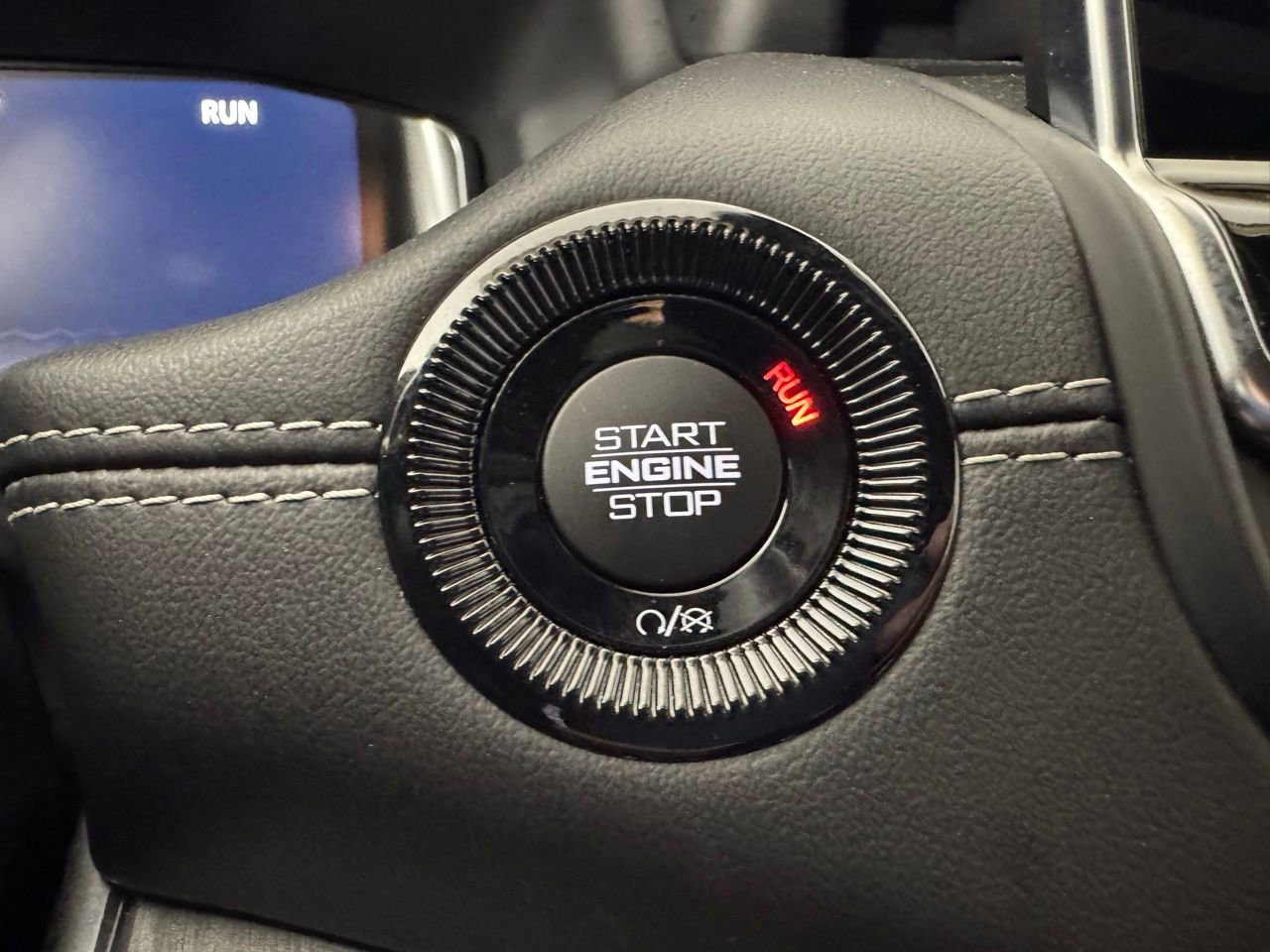 Used 2023 Jeep Compass High Altitude AWD/4WD image 31