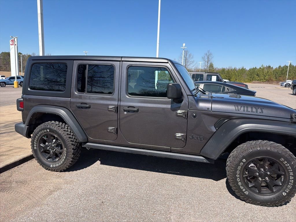 Used 2022 Jeep Wrangler Unlimited Willys image 5