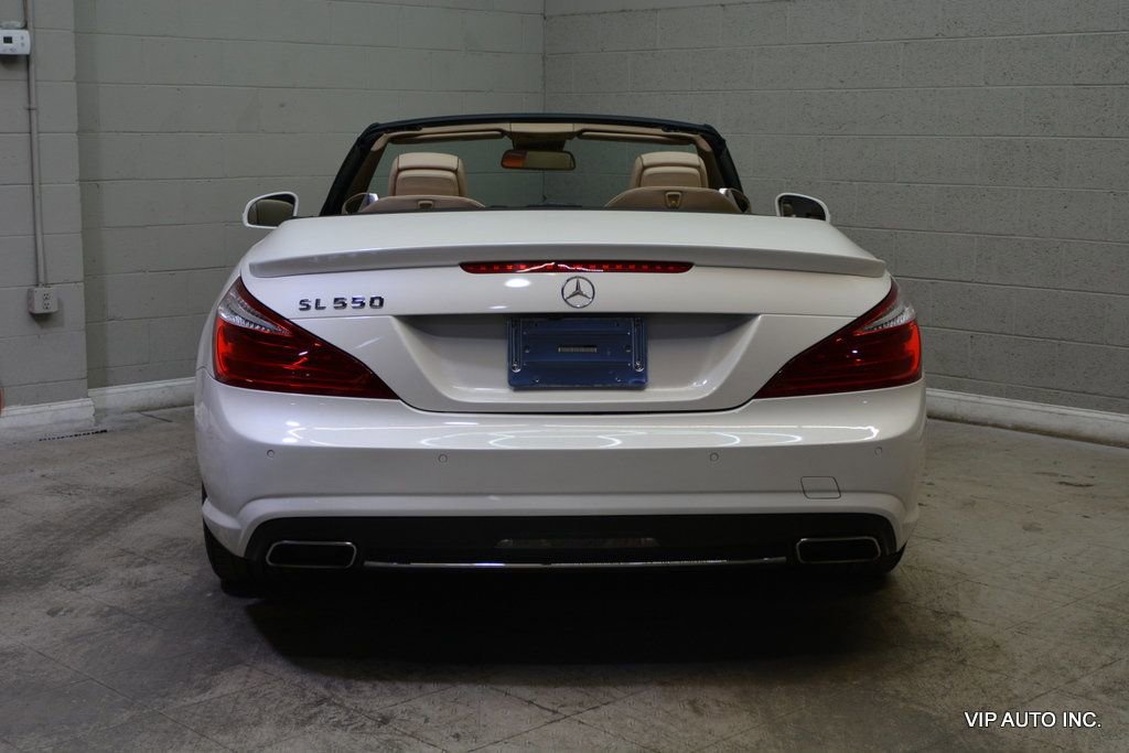 Used 2014 Mercedes-Benz SL 550 image 35