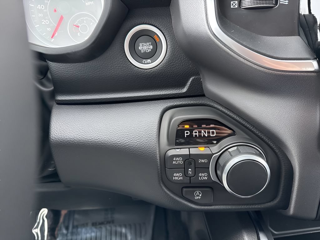 New 2026 RAM 1500 Big Horn AWD/4WD image 30
