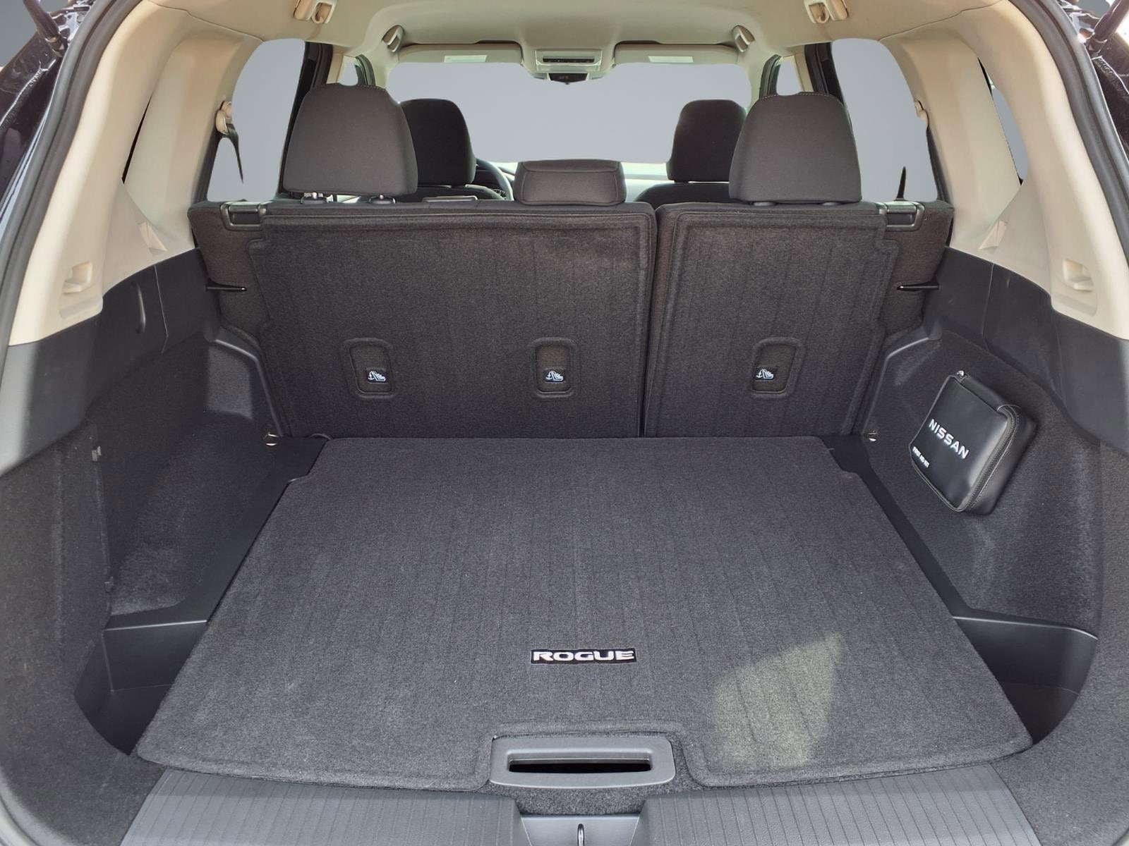 New 2026 Nissan Rogue S image 12