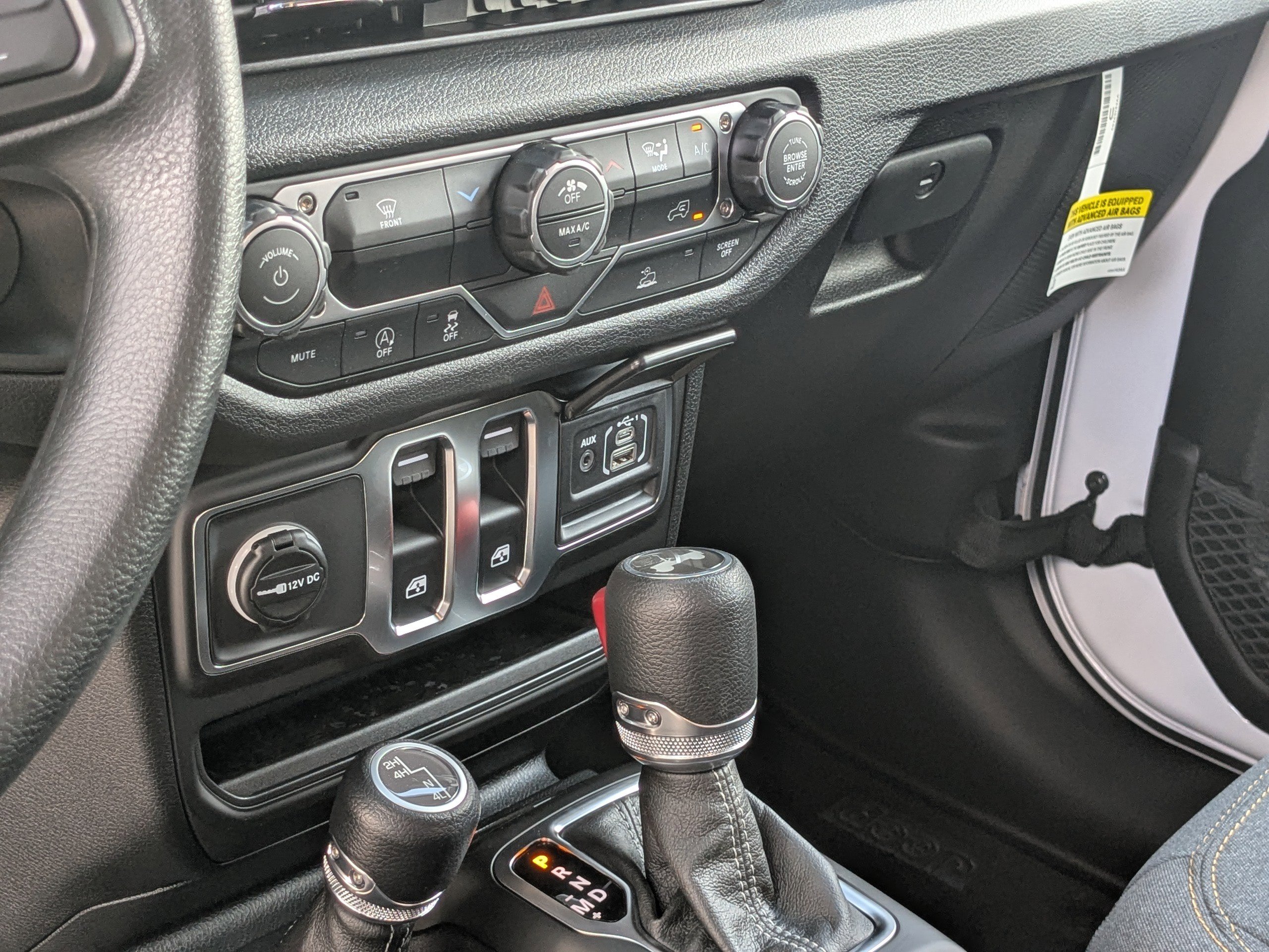 New 2026 Jeep Wrangler Sport AWD/4WD image 17