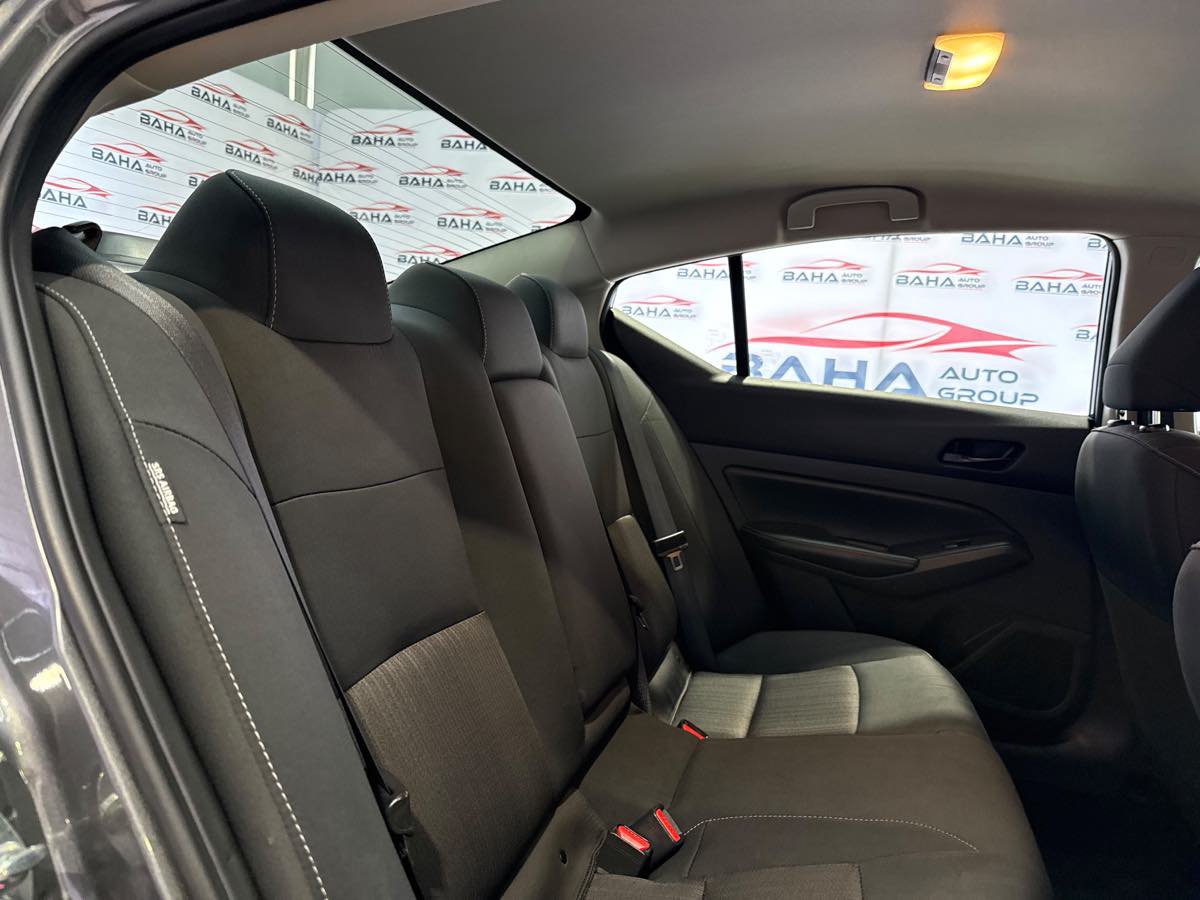 Used 2025 Nissan Altima 2.5 SV AWD/4WD image 43