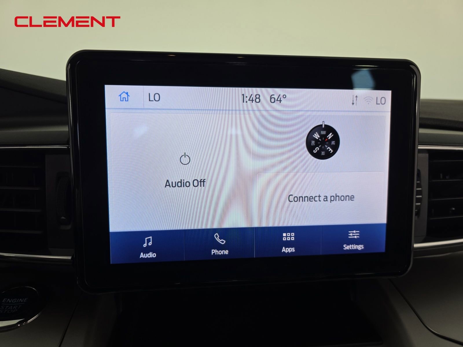 Used 2022 Ford Explorer XLT w/ Equipment Group 202A image 14