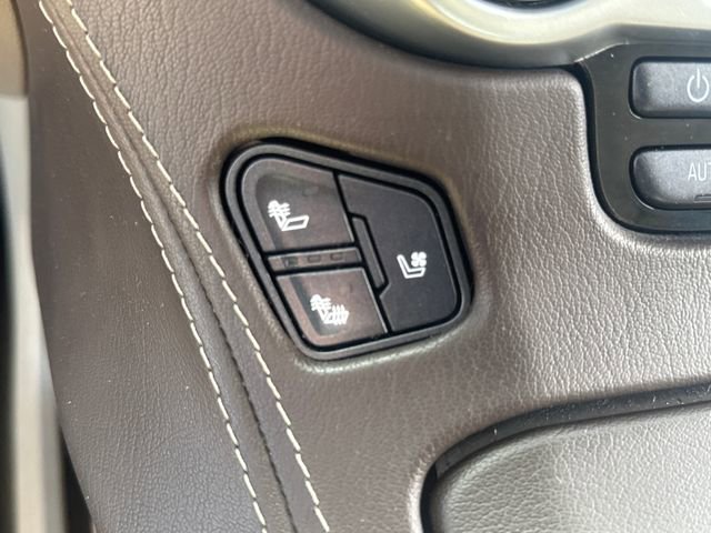 Used 2017 Chevrolet Tahoe Premier AWD/4WD image 22