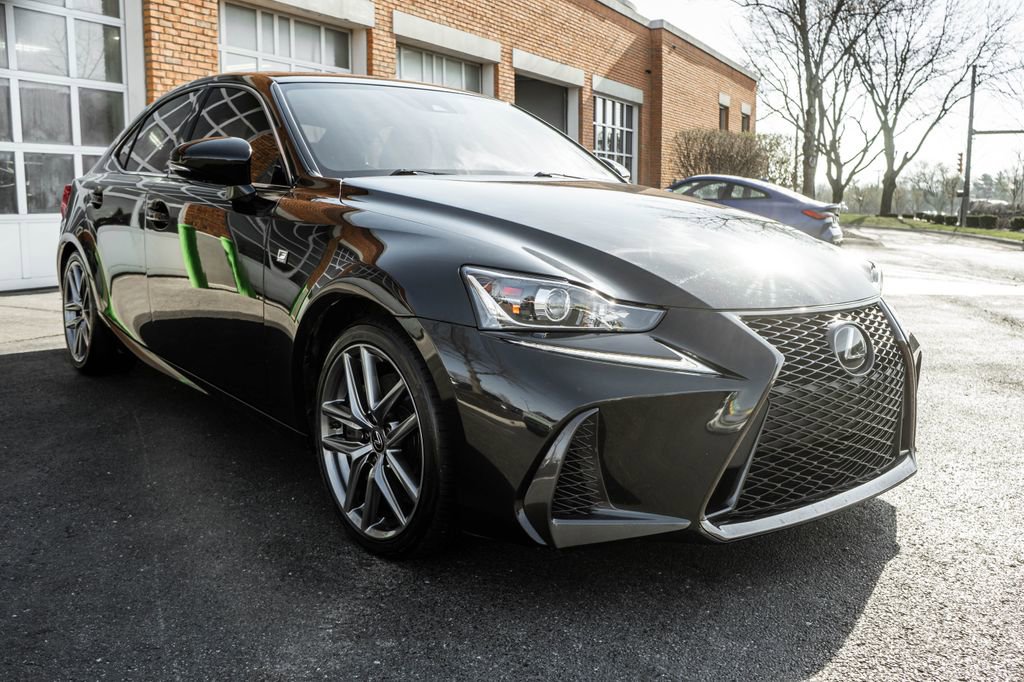 Used 2019 Lexus IS 300 F Sport w/ F Sport Package image 6