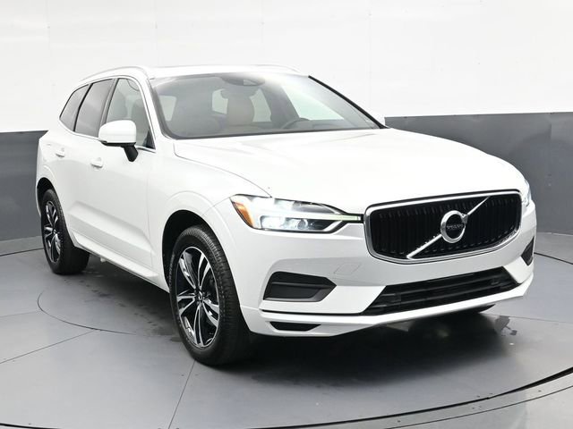 Used 2020 Volvo XC60 T5 Momentum w/ Protection Package image 10