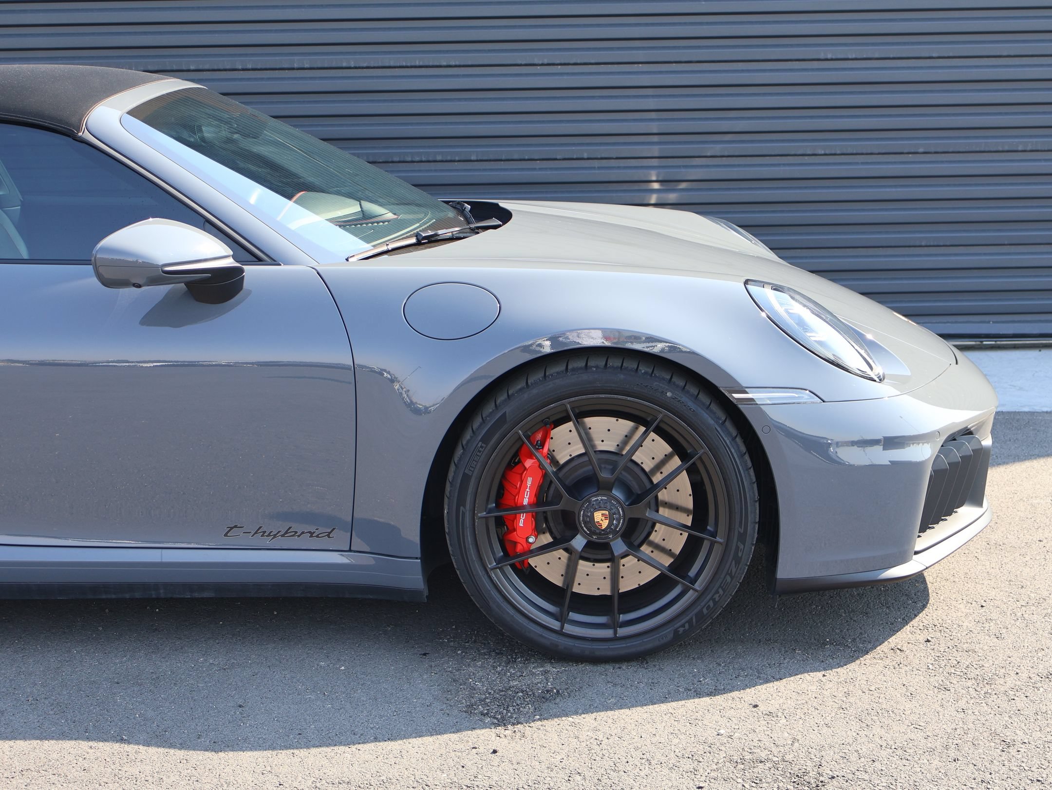 Certified 2025 Porsche 911 Targa 4 GTS AWD/4WD image 12