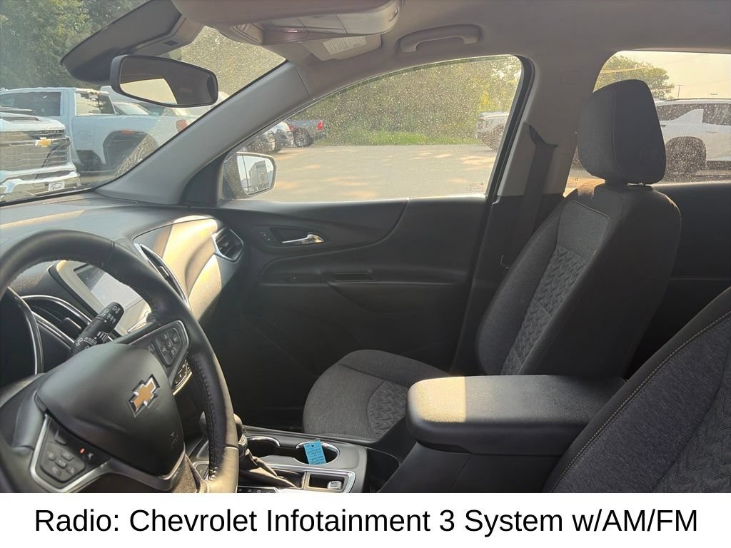 Used 2022 Chevrolet Equinox LT AWD/4WD image 17