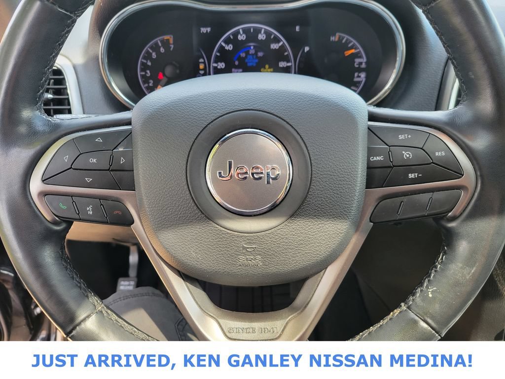 Used 2021 Jeep Grand Cherokee Freedom Edition AWD/4WD image 12