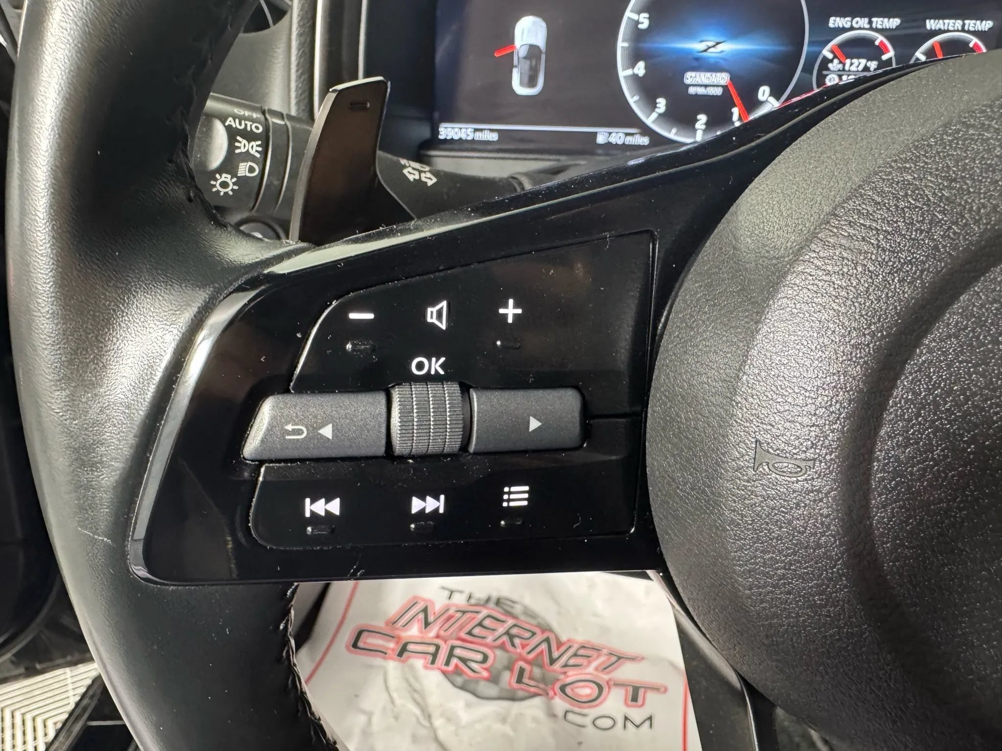 Used 2023 Nissan Z w/ Floor Mat Package (L93) RWD image 14