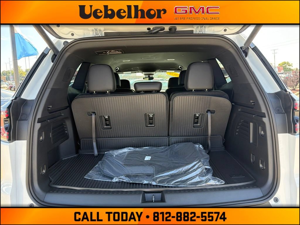 New 2026 GMC Acadia Elevation w/ Elevation Premium Package AWD/4WD image 12