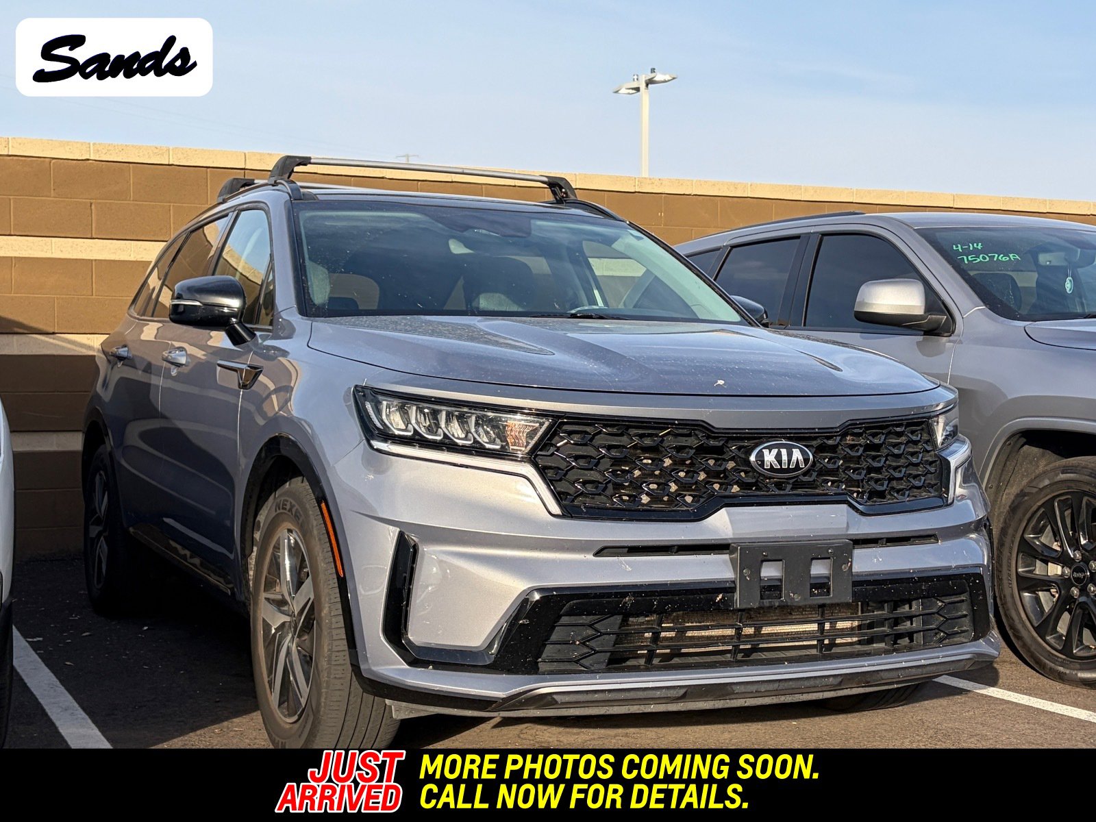 Certified 2021 Kia Sorento S w/ Panoramic Sunroof Package FWD image 1