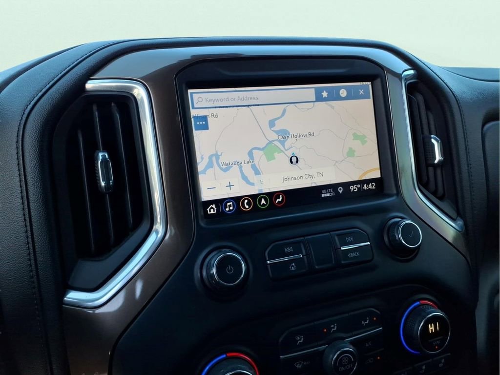 Used 2019 Chevrolet Silverado 1500 High Country w/ Technology Package AWD/4WD image 20