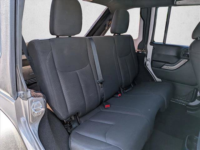 Used 2018 Jeep Wrangler Unlimited Sport S AWD/4WD image 17