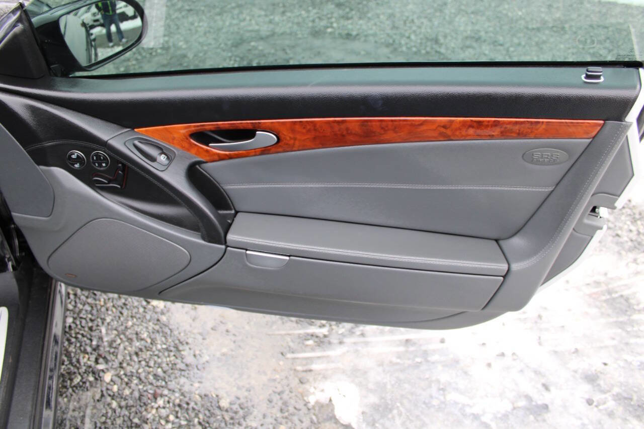Used 2005 Mercedes-Benz SL 500 w/ AMG Sport Pkg image 27