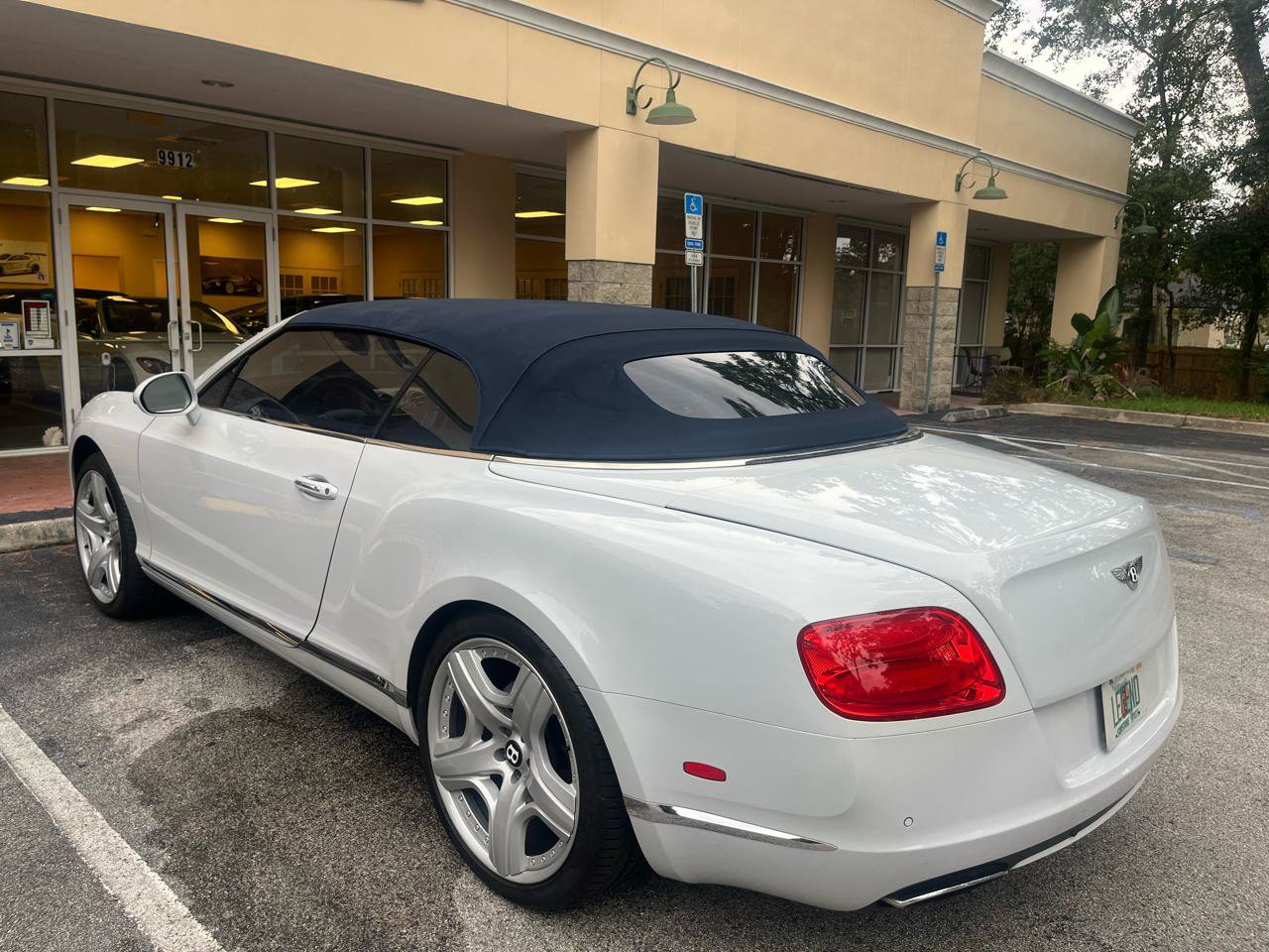Used 2013 Bentley Continental GT AWD/4WD image 22