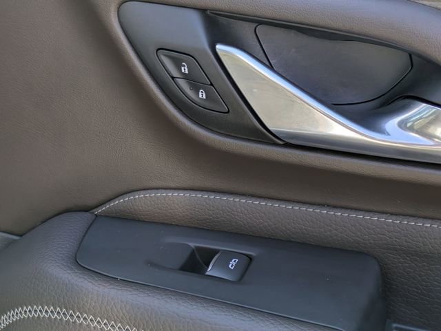 Used 2022 GMC Yukon Denali image 42