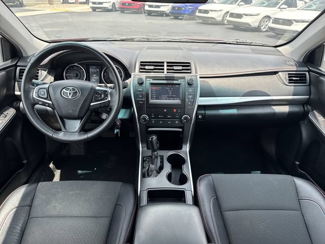 Used 2017 Toyota Camry SE FWD image 18