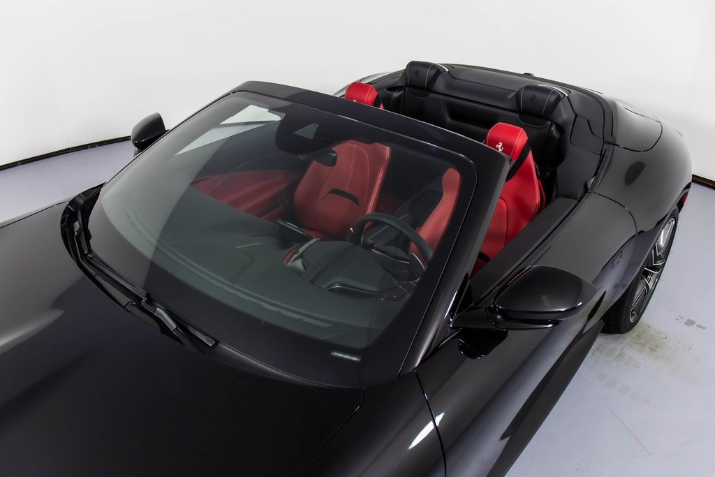 Certified 2024 Ferrari Roma Spider image 32