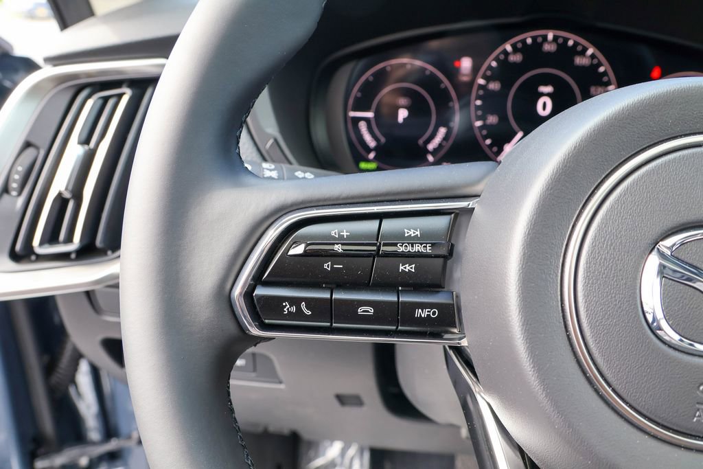 New 2025 MAZDA CX-70 Plug-In Hybrid w/ Premium Pkg image 26