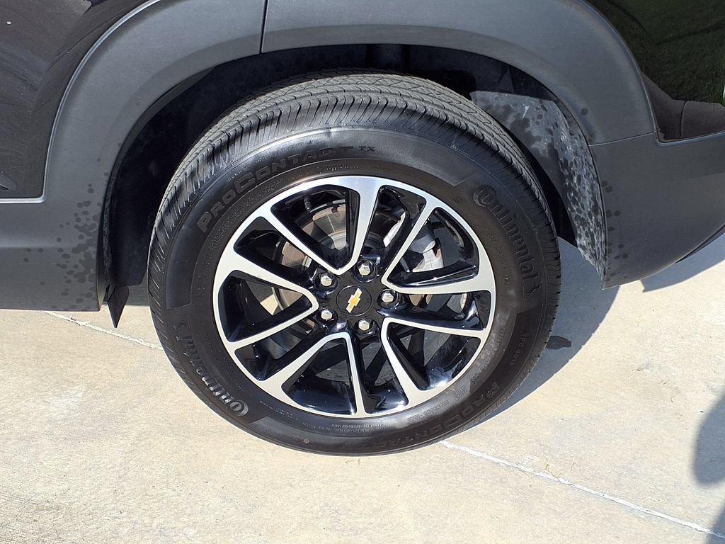 Used 2025 Chevrolet TrailBlazer LT FWD image 40