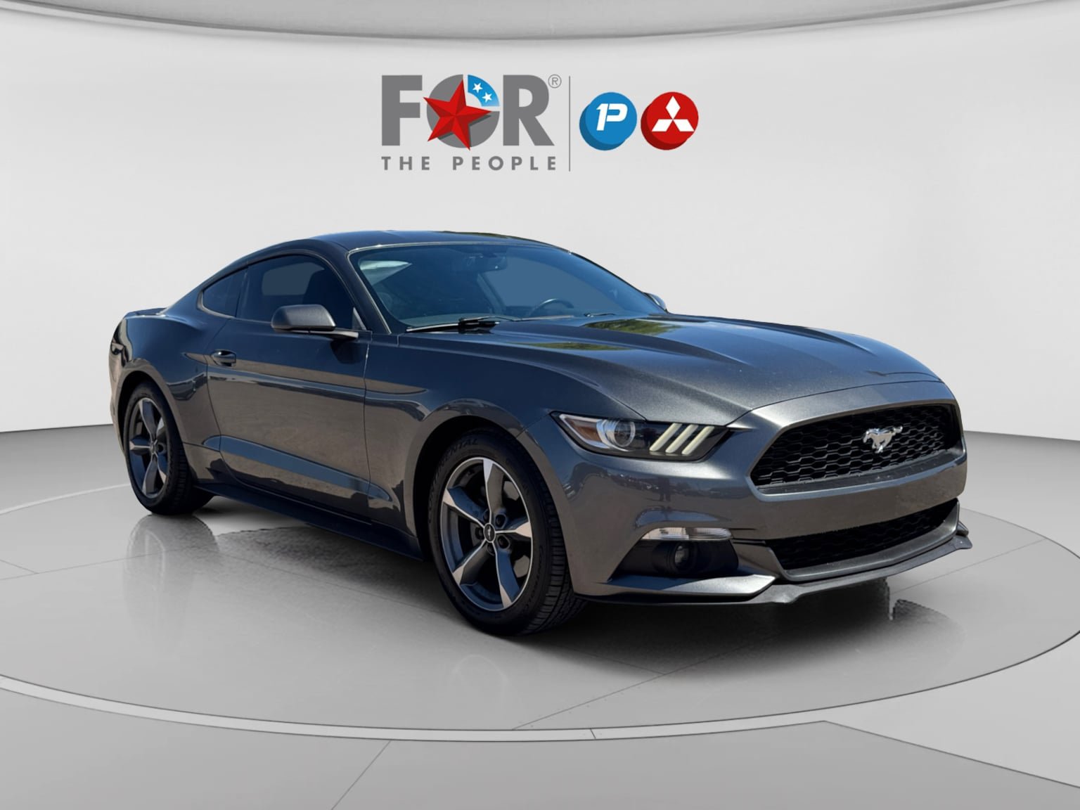 Used 2017 Ford Mustang Coupe RWD image 7