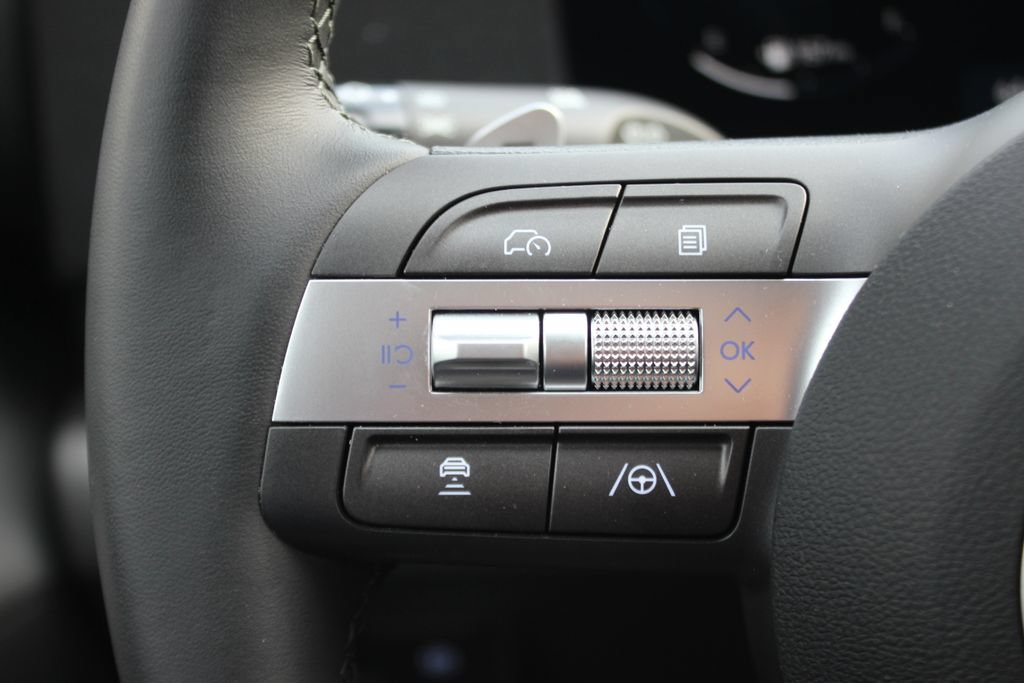 Used 2026 Hyundai Kona SEL Premium AWD/4WD image 18