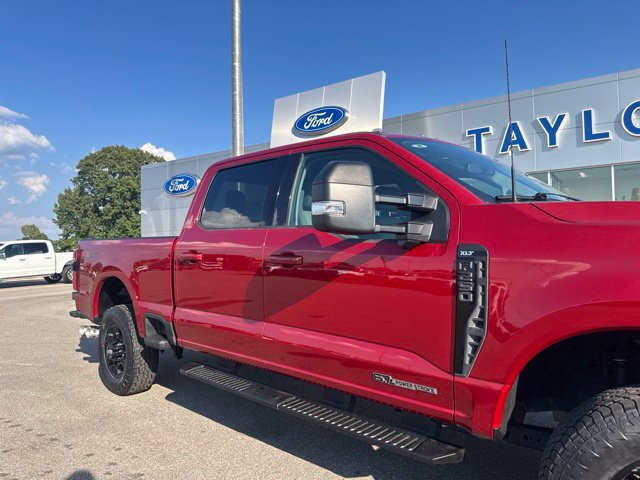 Used 2024 Ford F250 XLT w/ XLT Premium Package AWD/4WD image 6