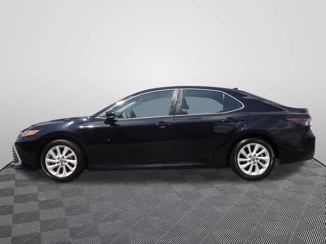 Used 2024 Toyota Camry LE FWD image 2