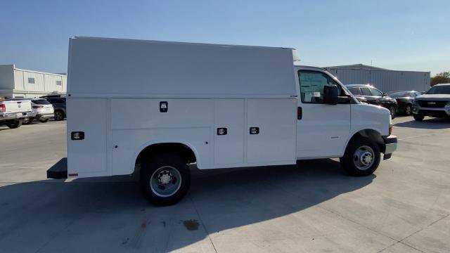 New 2024 Chevrolet Express 3500 w/ Power Convenience Package image 66