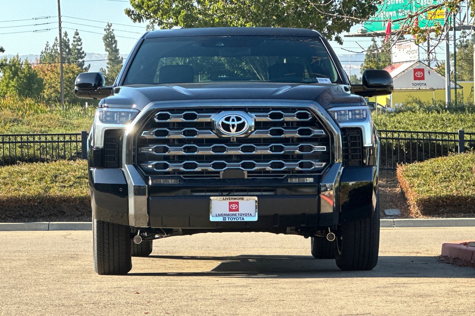 New 2026 Toyota Tundra Platinum AWD/4WD image 8