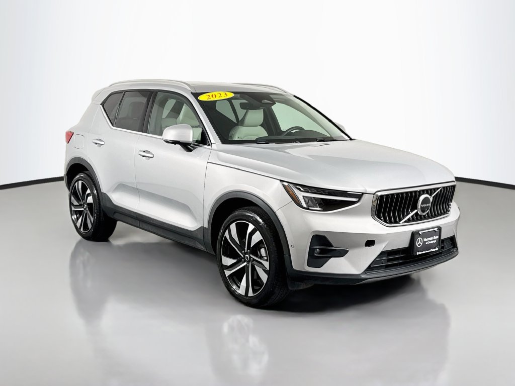 Used 2023 Volvo XC40 B5 Ultimate w/ Climate Package