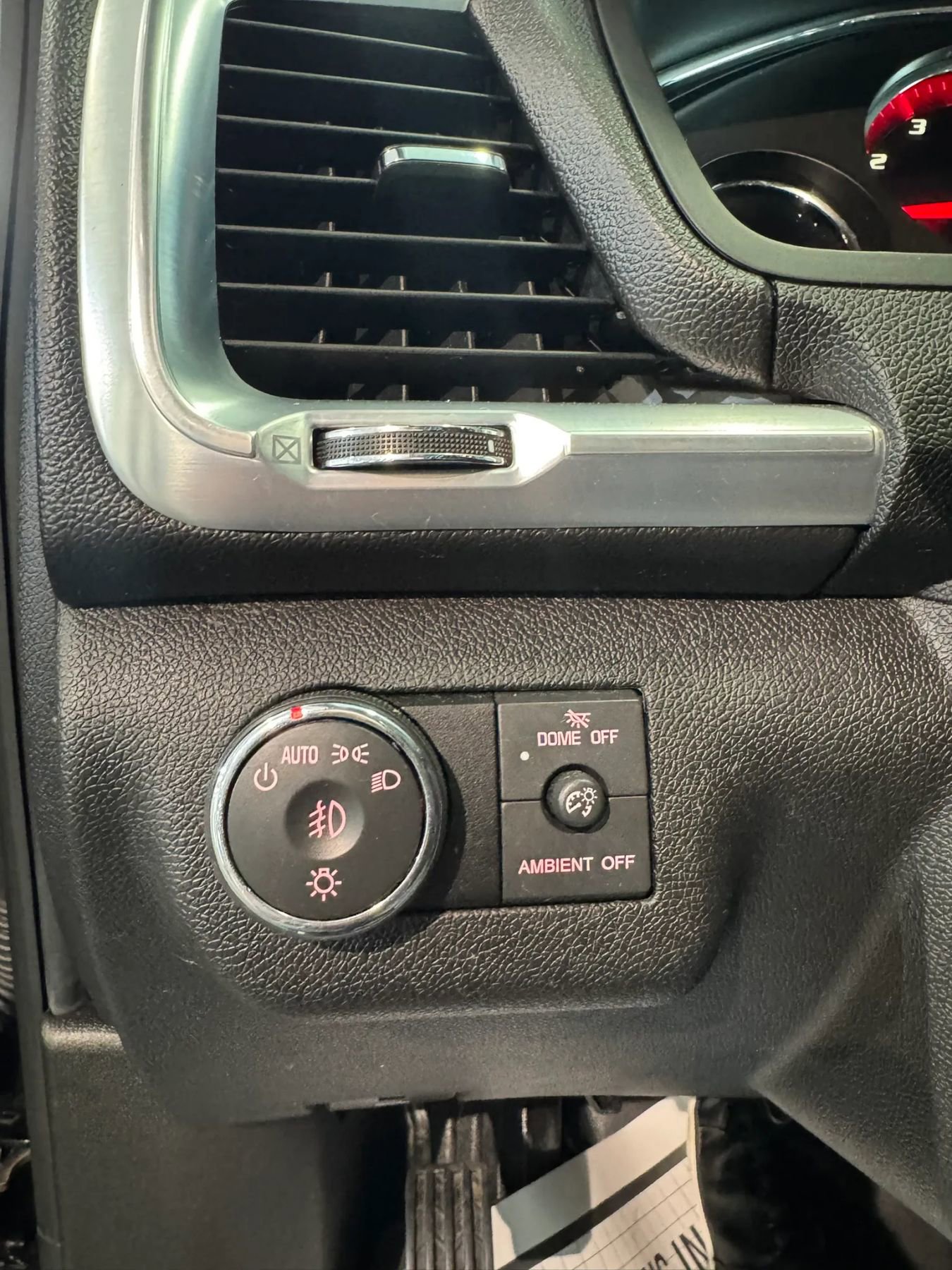 Used 2016 GMC Acadia SLT w/ Premium Edition FWD image 28