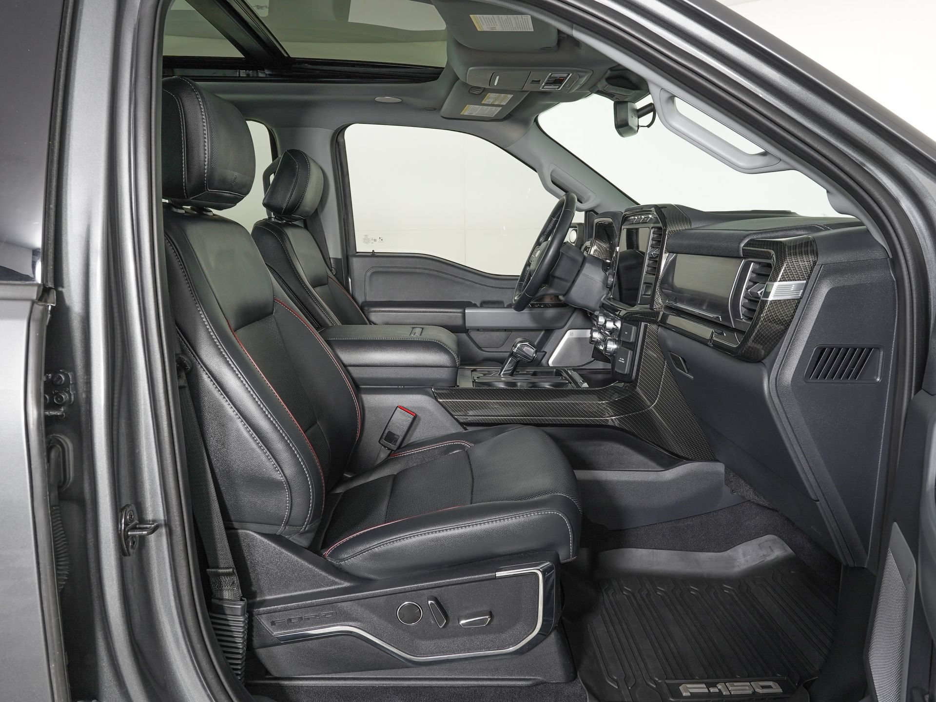 Used 2023 Ford F150 Lariat w/ Equipment Group 502A High AWD/4WD image 10