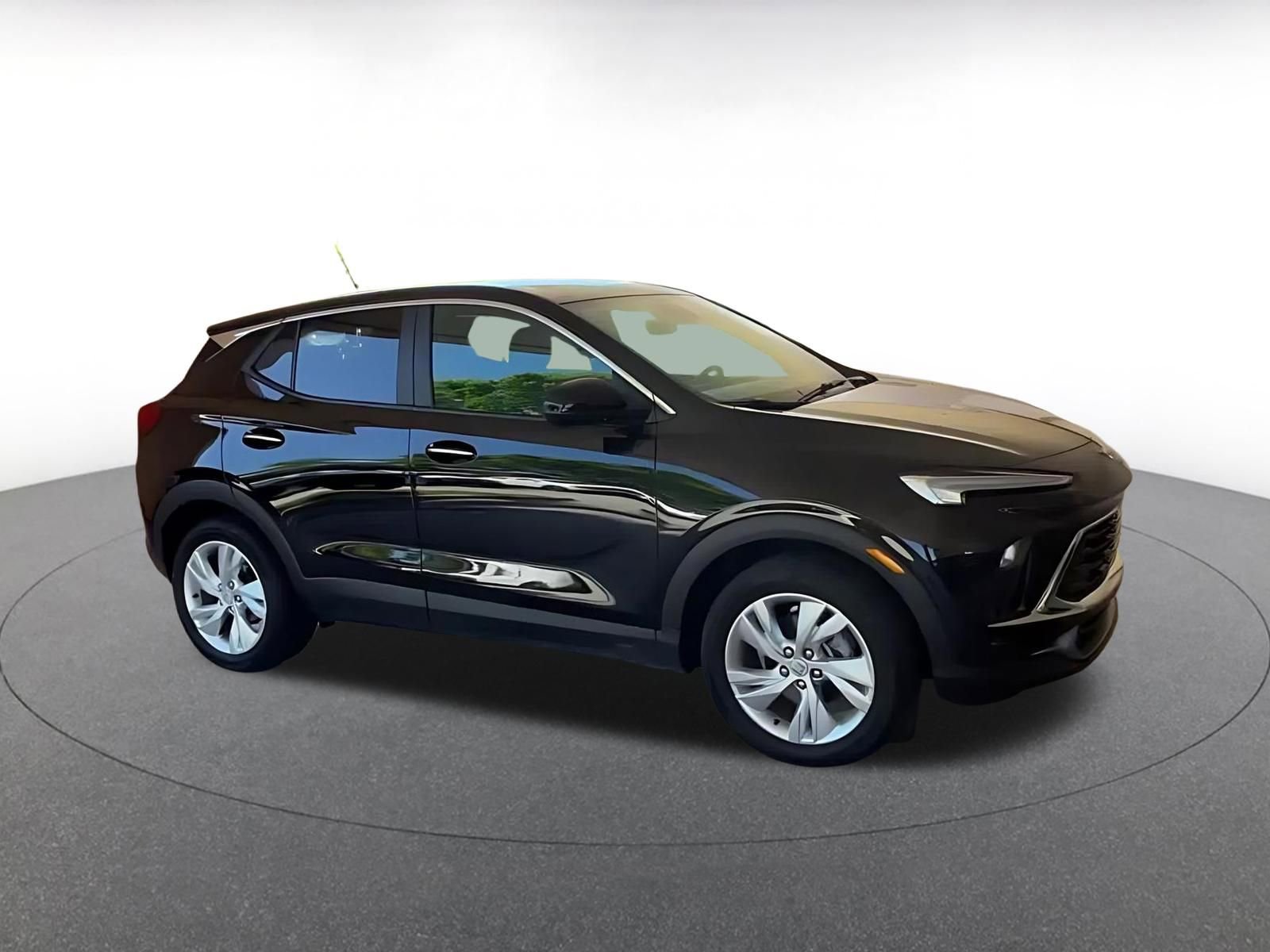 Used 2025 Buick Encore GX Preferred FWD image 2
