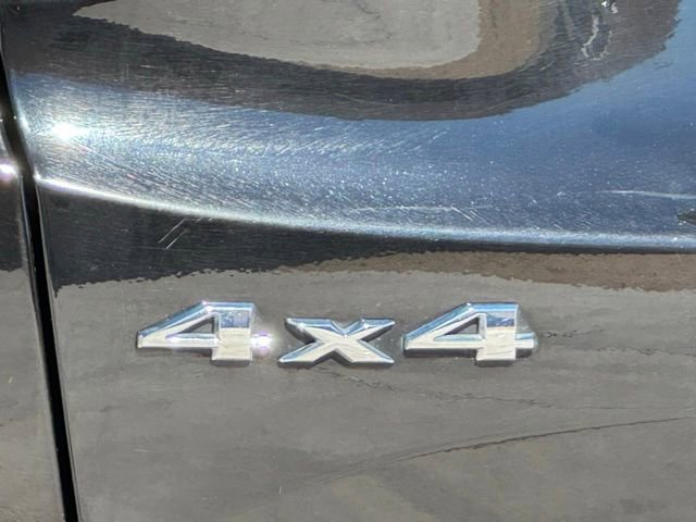 Used 2023 Jeep Renegade Latitude AWD/4WD image 12