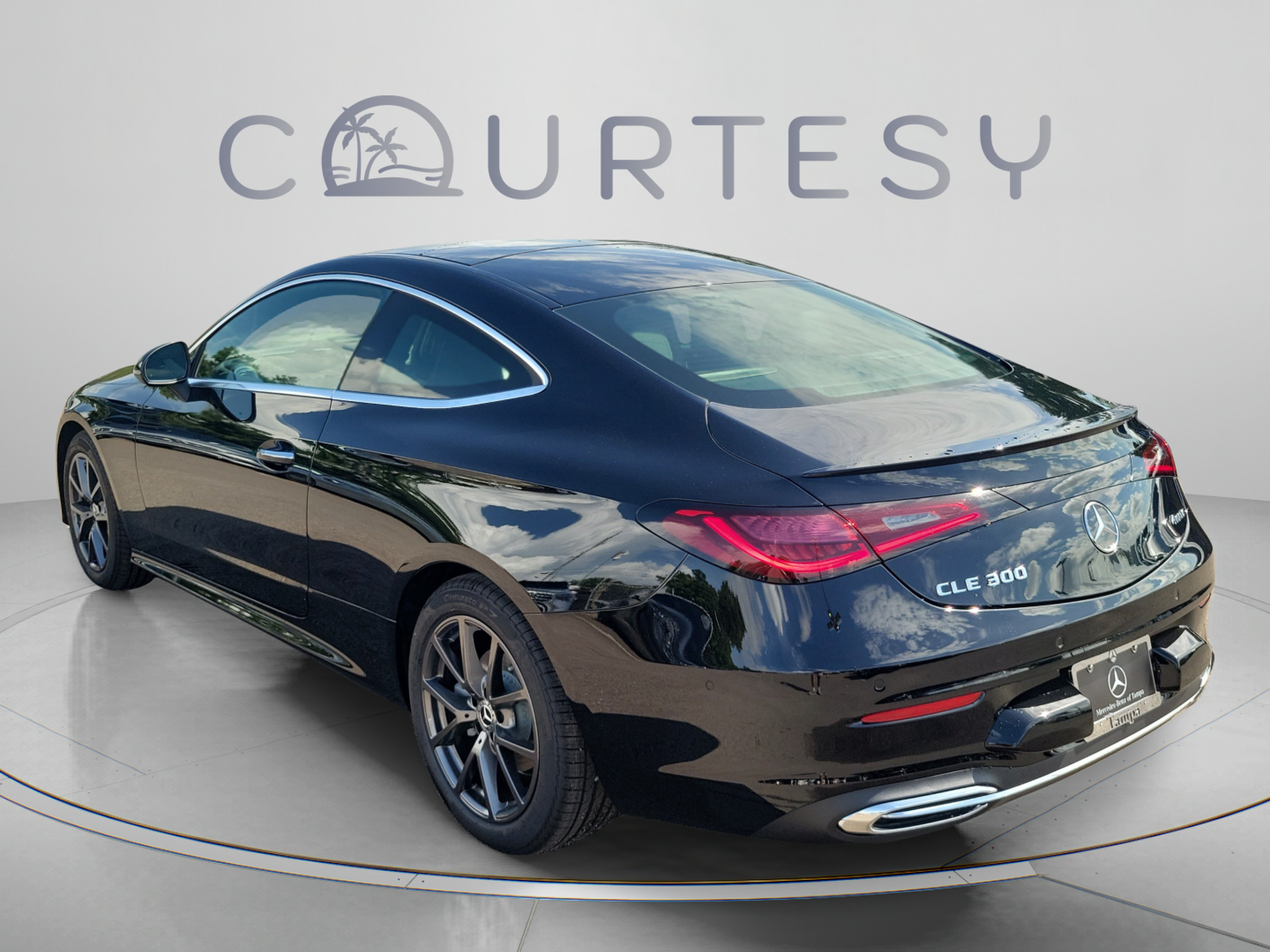New 2026 Mercedes-Benz CLE 300 4MATIC Coupe image 3