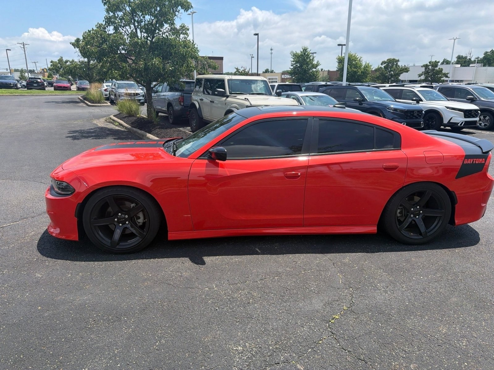 Used 2023 Dodge Charger R/T w/ Daytona Edition Group RWD image 2