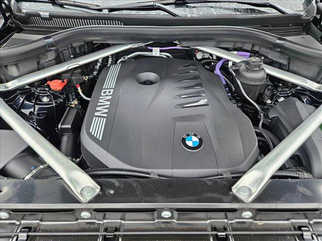 New 2026 BMW X5 xDrive40i w/ M Sport Package AWD/4WD image 18