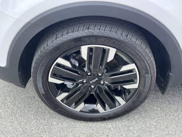 Used 2024 Kia Telluride SX Prestige image 12