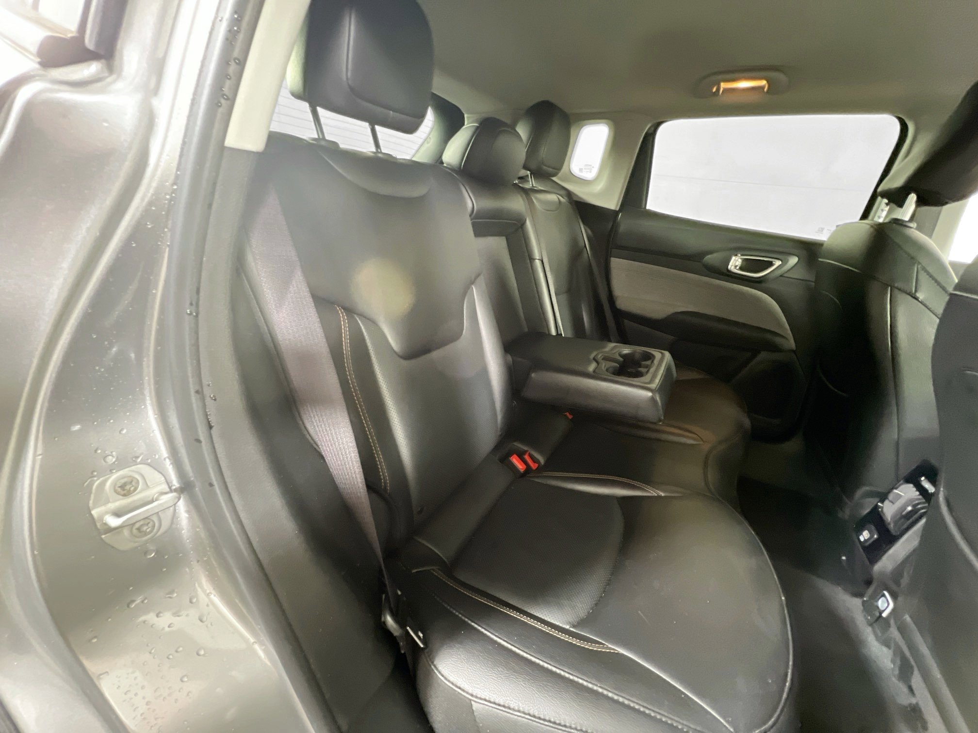 Used 2022 Jeep Compass Latitude AWD/4WD image 25